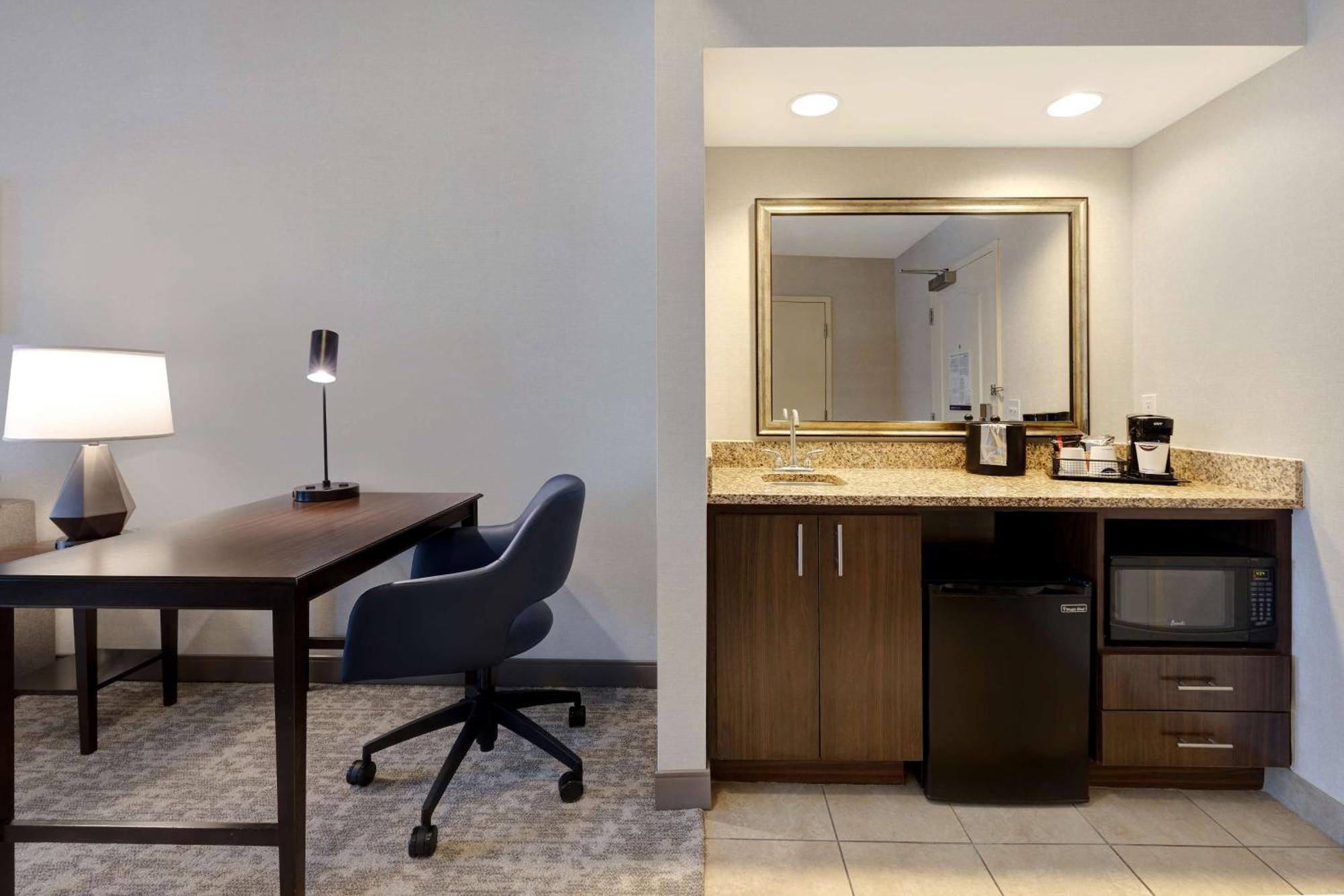 Hampton Inn&Suites San Luis Obispo Buitenkant foto