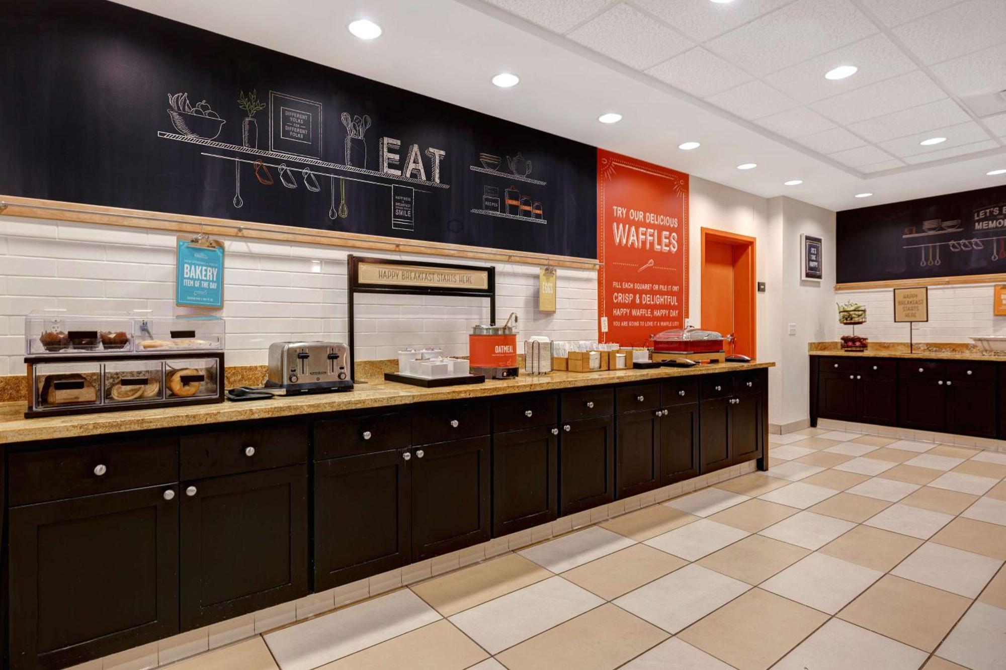 Hampton Inn&Suites San Luis Obispo Buitenkant foto