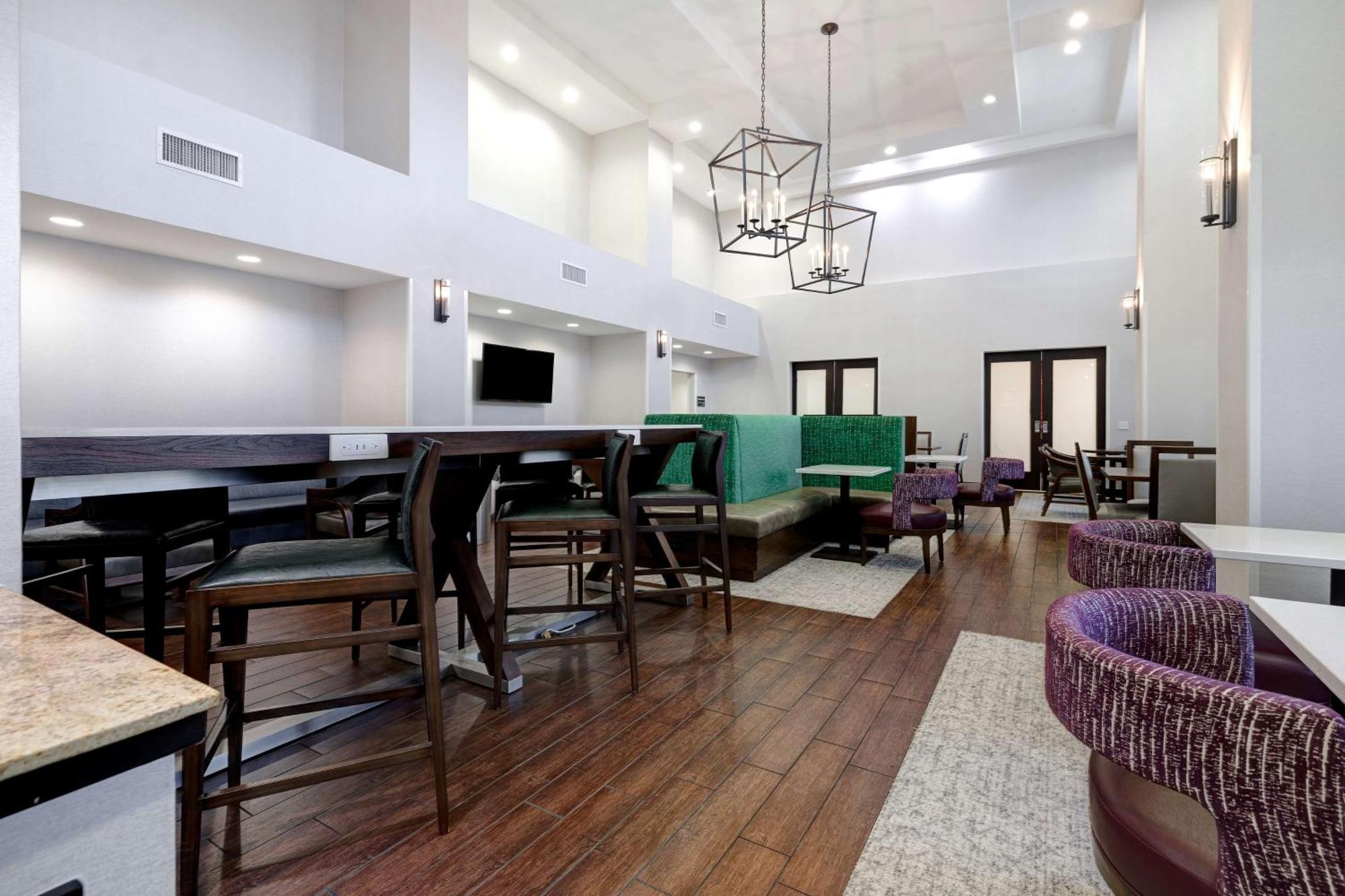 Hampton Inn&Suites San Luis Obispo Buitenkant foto